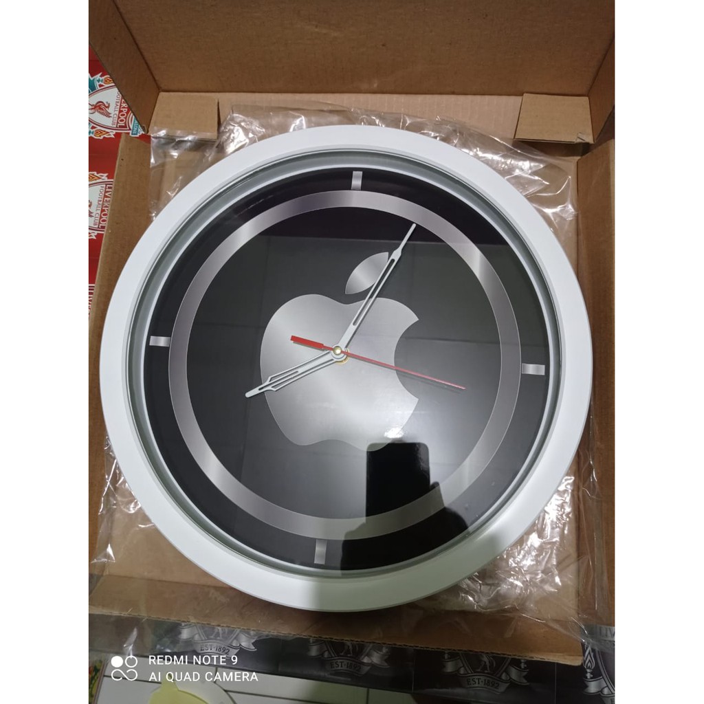 (ISTIMEWA BOSSQUE) JAM DINDING CUSTOM APPLE