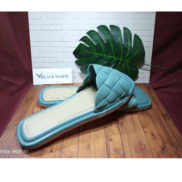 Sandal Wanita Sendal Selop Jelly Wanita Sandal slop Wanita Original Boloni {ZMB.01Jl22ᴸ}