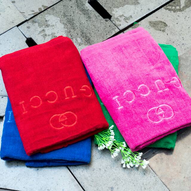 Haduk dewasa /handuk jumbo /handuk lembut /handuk maistro /handuk mandi