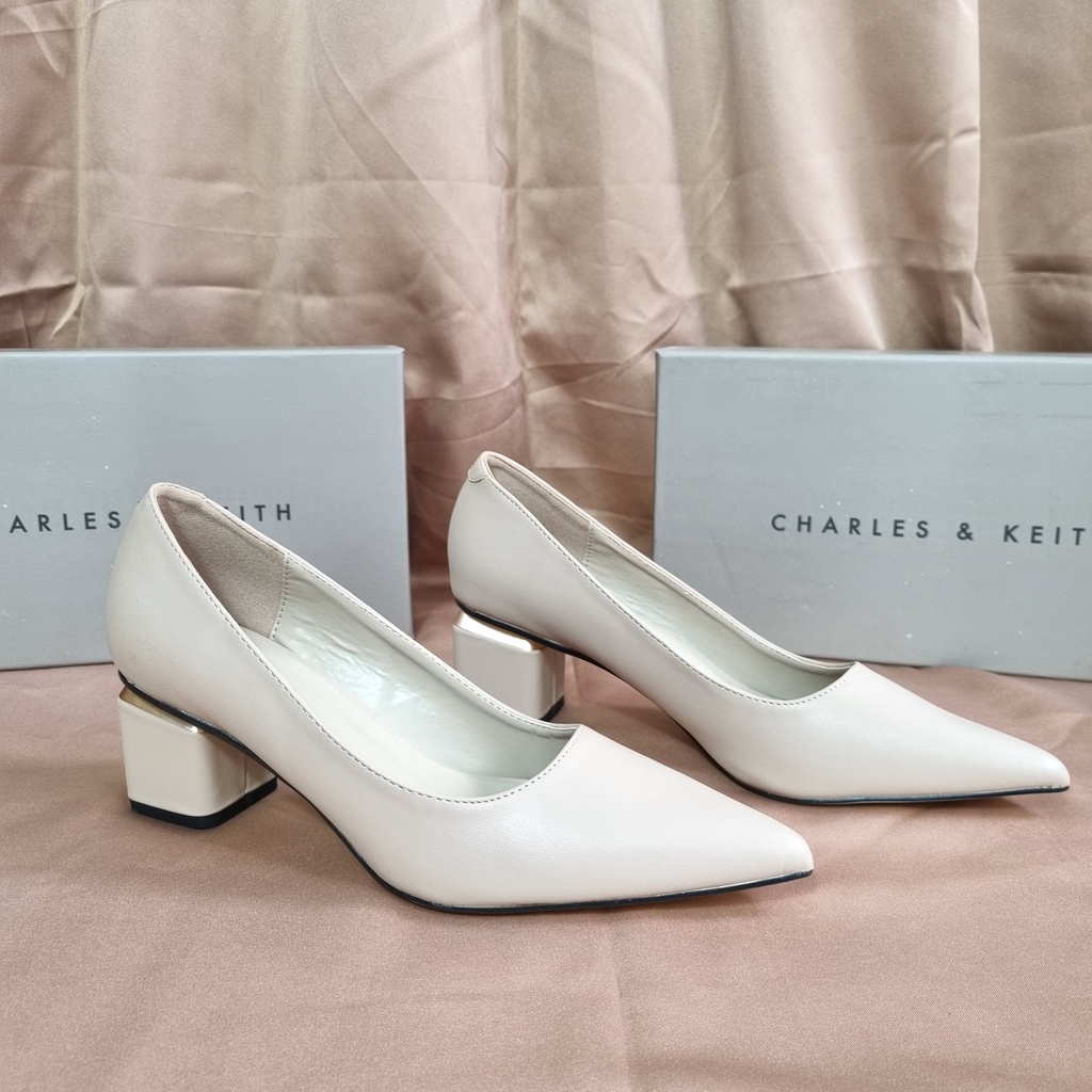 SEPATU WANITA HEELS POINTED TOE PUMPS