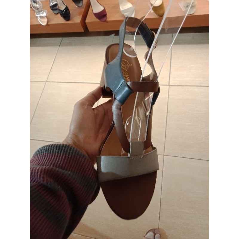 Sandal Donatello Heels