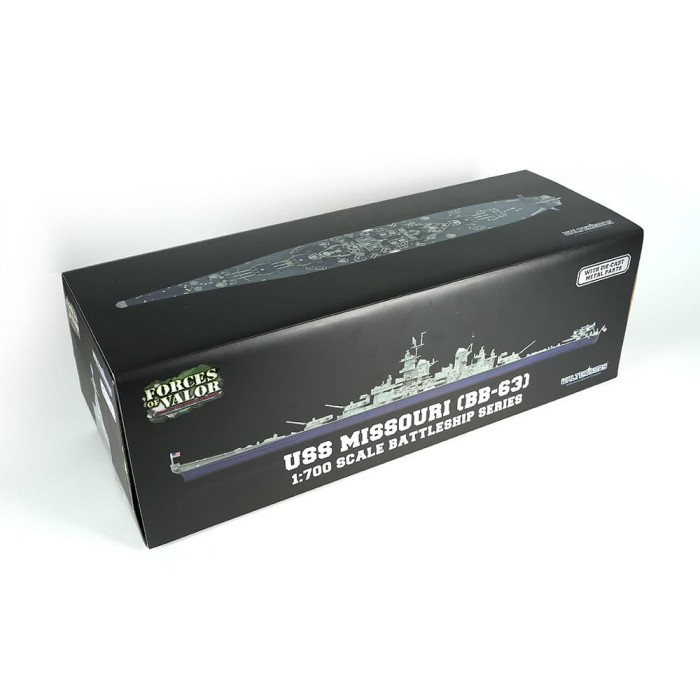{dianastore} Kapal USS Iowa / Missouri Battles of Okinawa 1945 Skala 1:700 FOV Limited