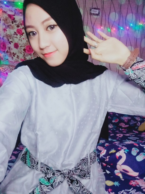 Maura Couple - Sania Ruffle Batik Couple Ori Ndoro Jowi Garansi Termurah Shopee - Batik Modern Solo