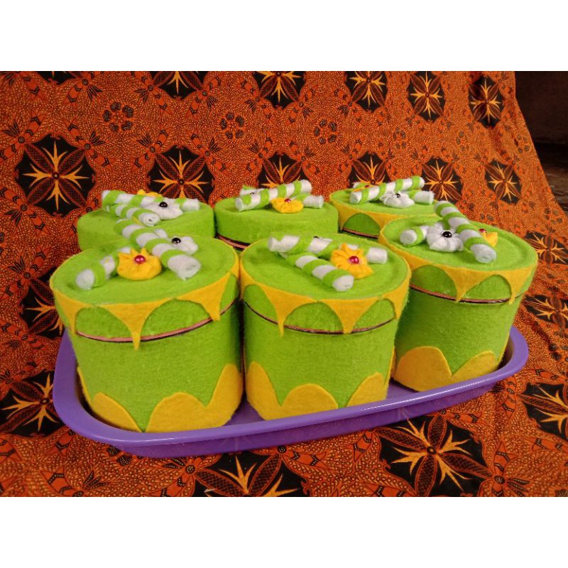 1 set toples hias kain flanel/ 1 set isi 6
