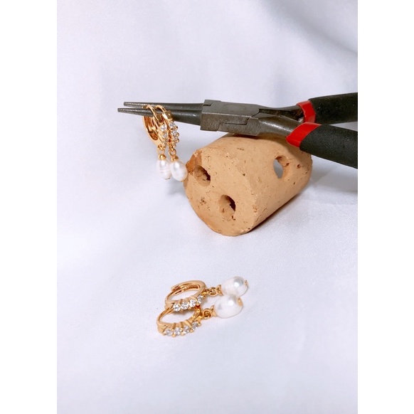 ANTING MUTIARA ASLI DENGAN BATU ZIRCON