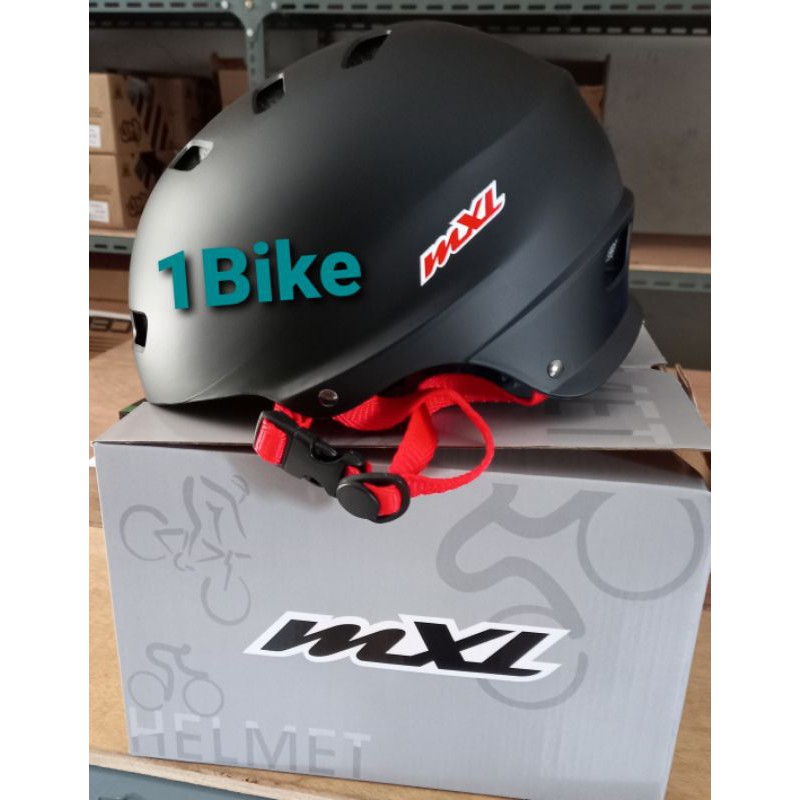 Helm Batok MXL 106