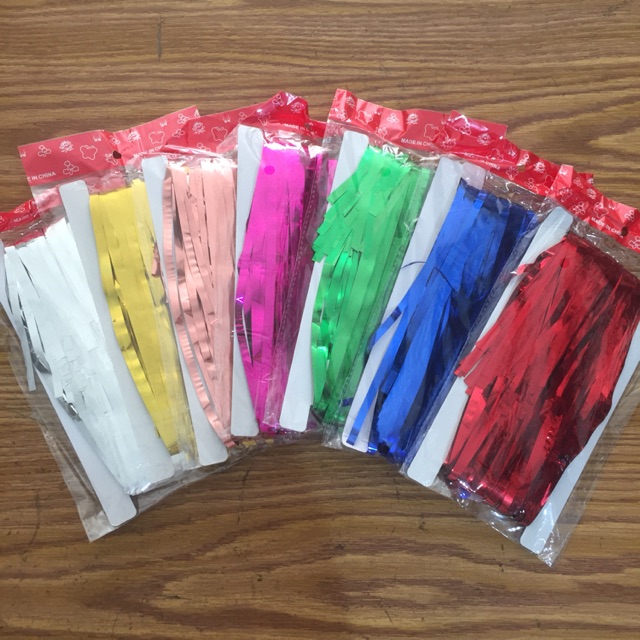 

Tirai Metalik / Rumbai Foil Metalik Warna