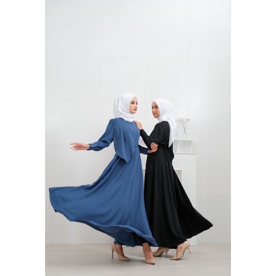 Caleesa dress by Renatha