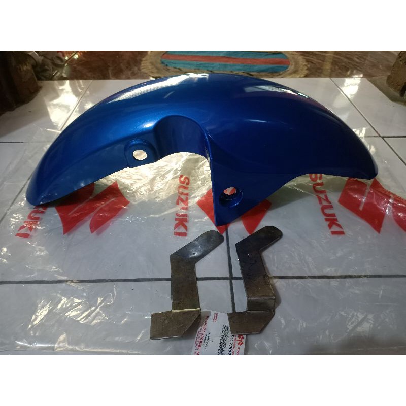 FRONT FENDER SPAKBOR DEPAN SELEBOR DEPAN SUZUKI GSX BANDIT SET PANGKON DUDUKAN WARNA BIRU NINJA ORIG
