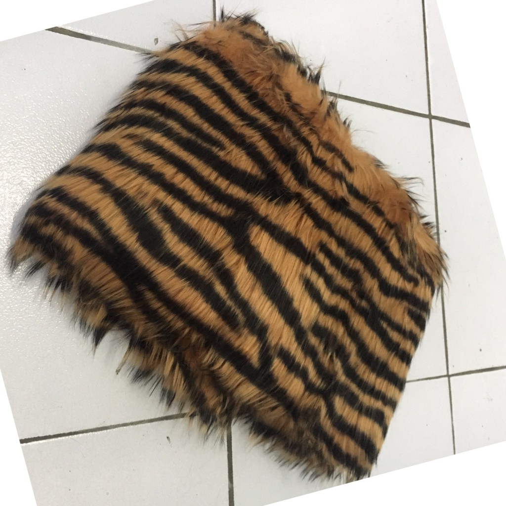 Bulu Bulu Murah Warna Motif Corak Macan / Harimau / Alas Taplak Hiasan Dekorasi Meja Dashboard TIGER
