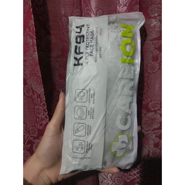 Masker KF94 Careion isi 10