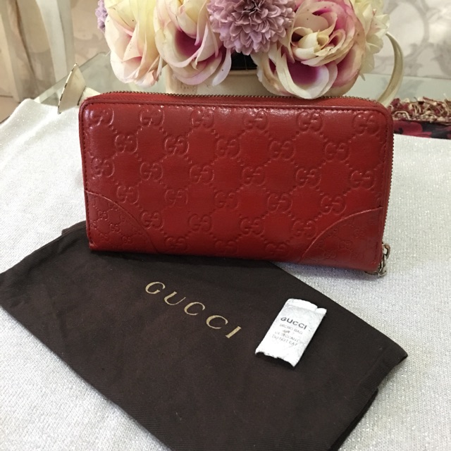 Preloved GUCCI long wallet authentic