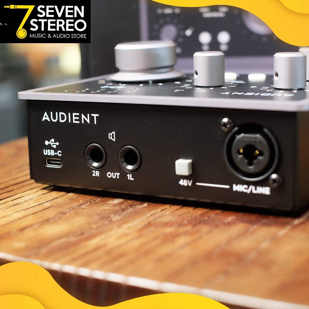 Audient iD4 Audio Interface - Soundcard Recording