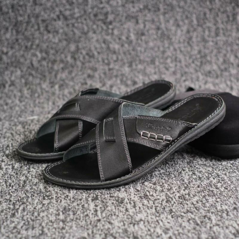 BRLN 002 Black Sandal Pria Casual Kulit Asli Sendal Santai Harian Main Kerja