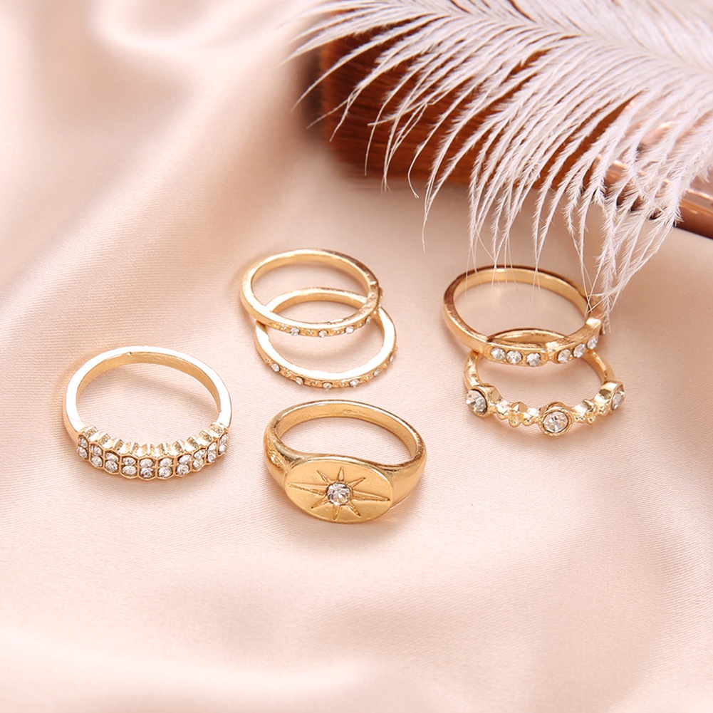 Hu Hu Hu Hu Hu Alat Bantu Pasang Kacamata♡ 6pcs / Set Cincin Wanita Bentuk Matahari Aksen Berlian Imitasi Untuk Pesta