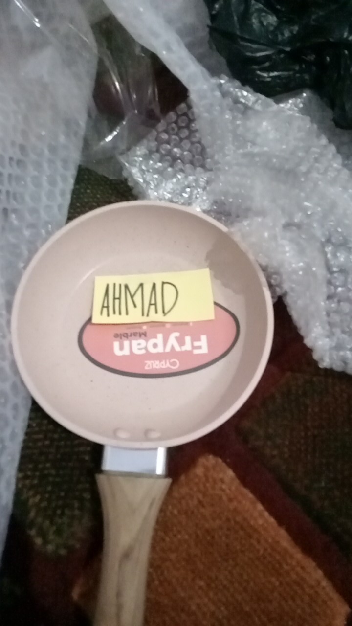 Fry Pan Wooden Touch