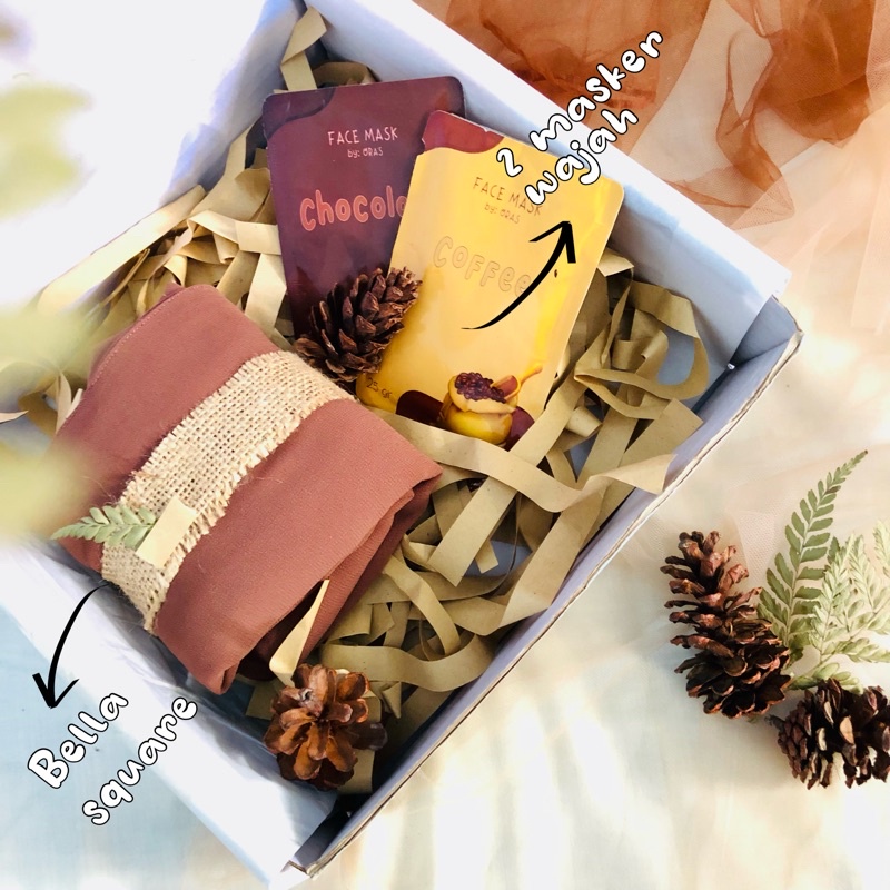 

Hijab Gift Box + 2 facemask