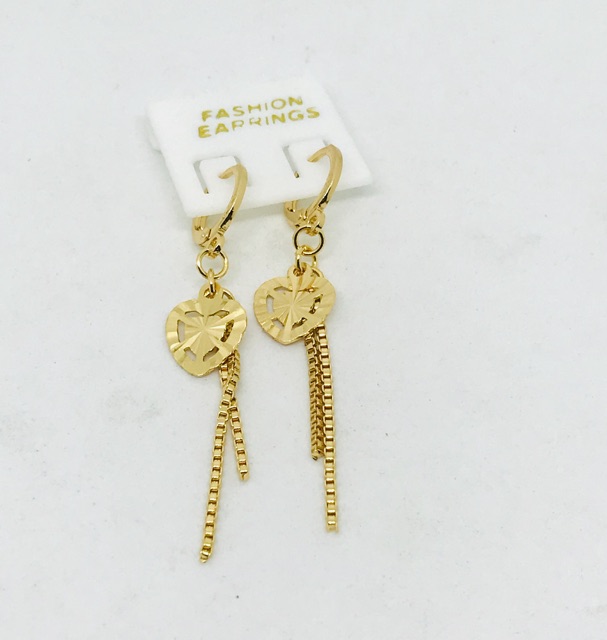 Anting wanita //anting perhiasan lapis emas//anting //perhiasan