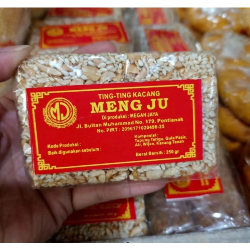 

Ting Ting Kacang Kacang Wijen / Ting Ting MENG JU / Ting Ting Pontianak / Enting enting Kacang / Kue Jadul / Oleh Oleh Pontianak Kalbar