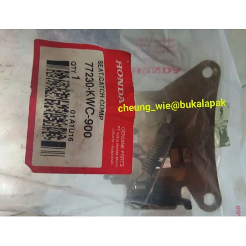 77230KWC900 Seat Catch Comp / capit stut sadel jok honda CS1 ori AHM