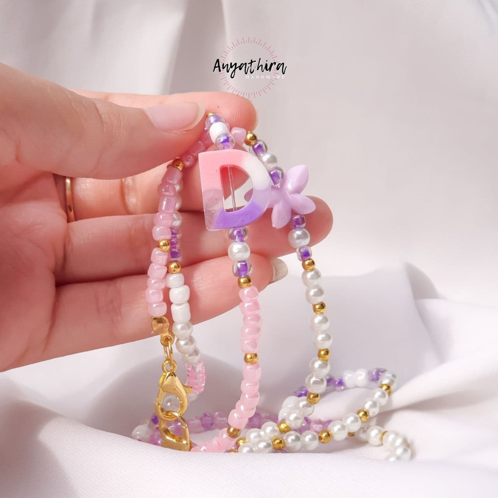 

Strap Mask Lanyard Butterfly Purple (1 initial)