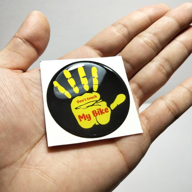 

Stiker dont touch my bike
