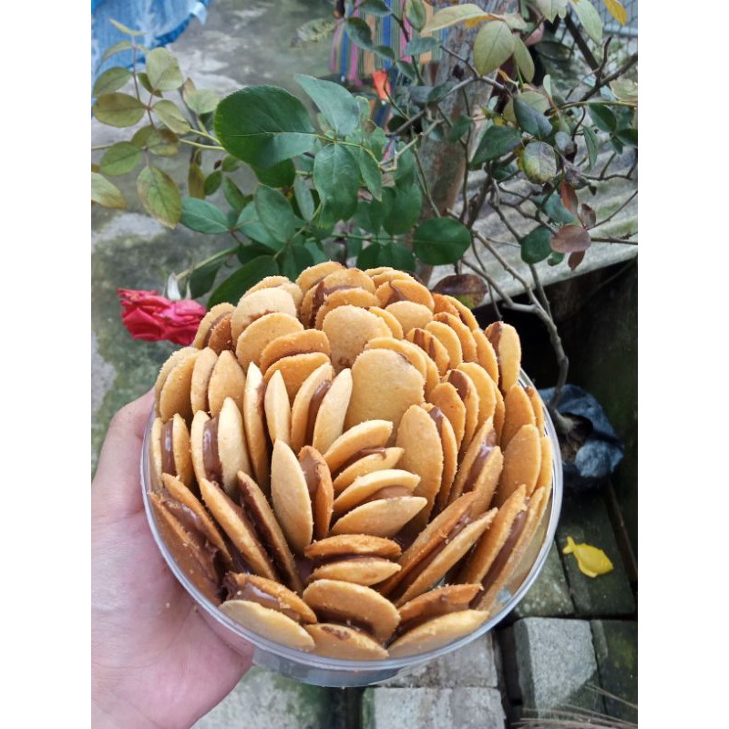 LIDAH KUCING NUTELLA