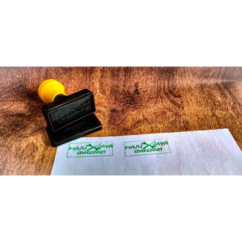

PAKET HEMAT STEMPEL + TINTA 5 ml