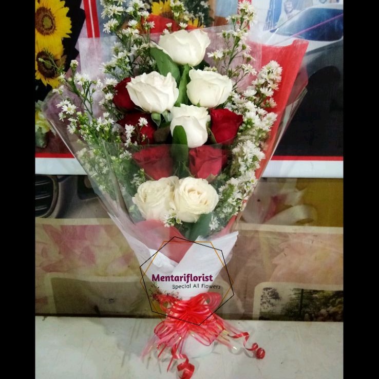 buket bunga asli bucket wisuda buket wisuda murah bucket bunga mawar hand bouquet