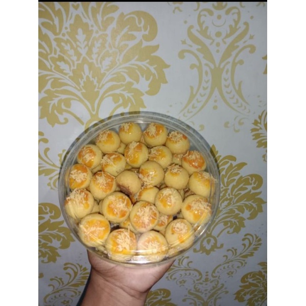 

NASTAR ISI SELAI NANAS