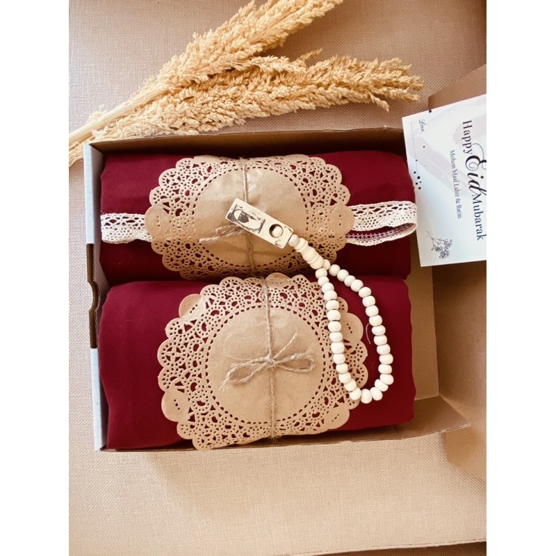 

Hampers Mukena Premium Renda | kado | hadiah | nikahan | ulang tahun | wisuda | hampers lebaran