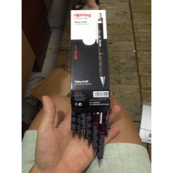 

Terbaru Pensil Mekanik 0.35 Rotring Berkualitas