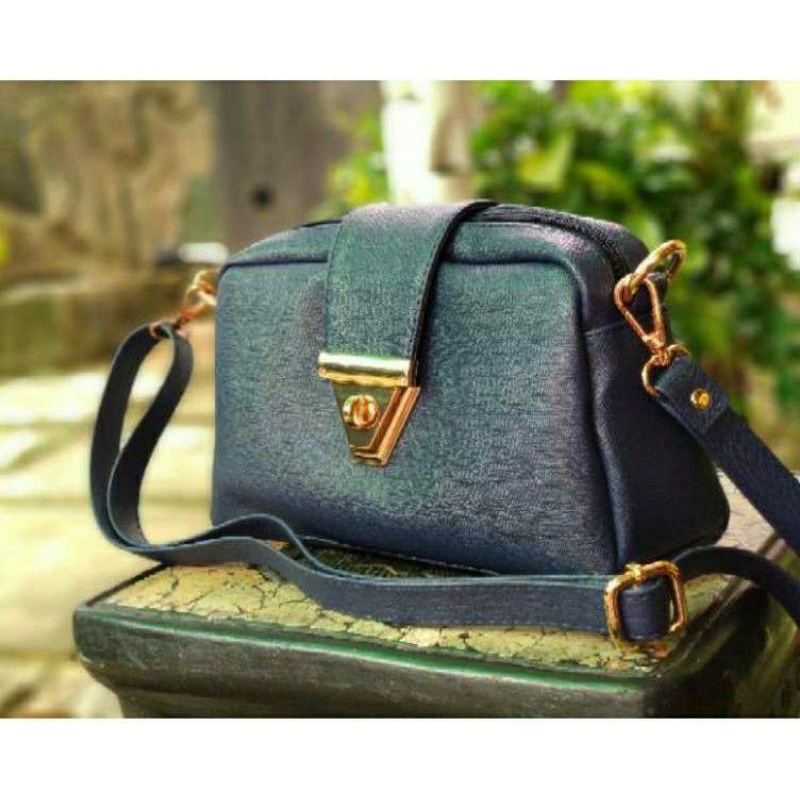 TAS WANITA FASHION MK0268 - KUNCI PUTAR 2 RES