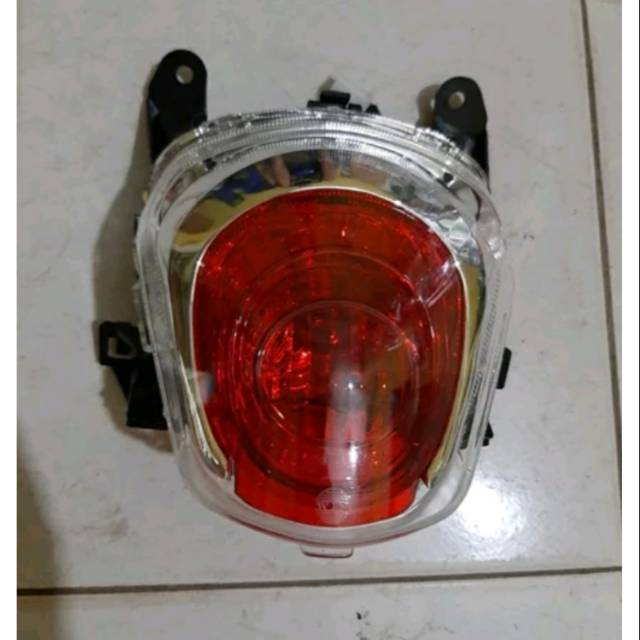 Lampu belakang lampu rem belakang scoopy F1 LED scoopy ban 12