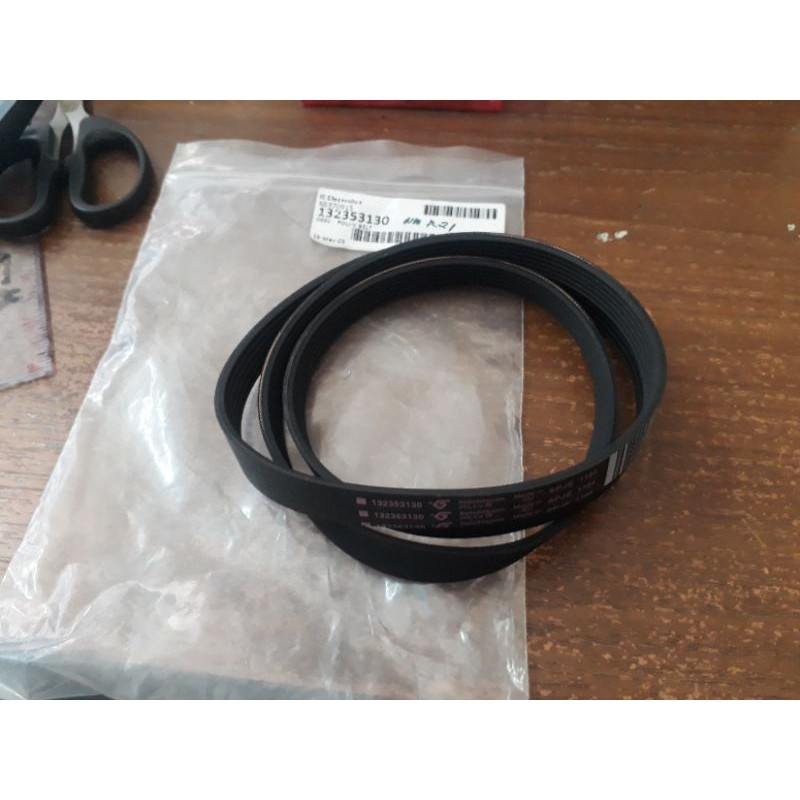 Fanbelt / Karet / V-Belt Mesin Cuci Electrolux Front 6pje1184