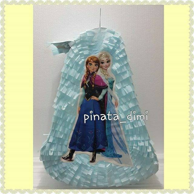 

Pinata Frozen Elsa n Anna