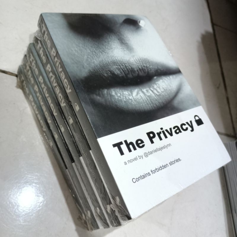 OBRAL BUKU NOVEL / BUKU FIKSI / Novel Remaja #7A/B/H-The Privacy