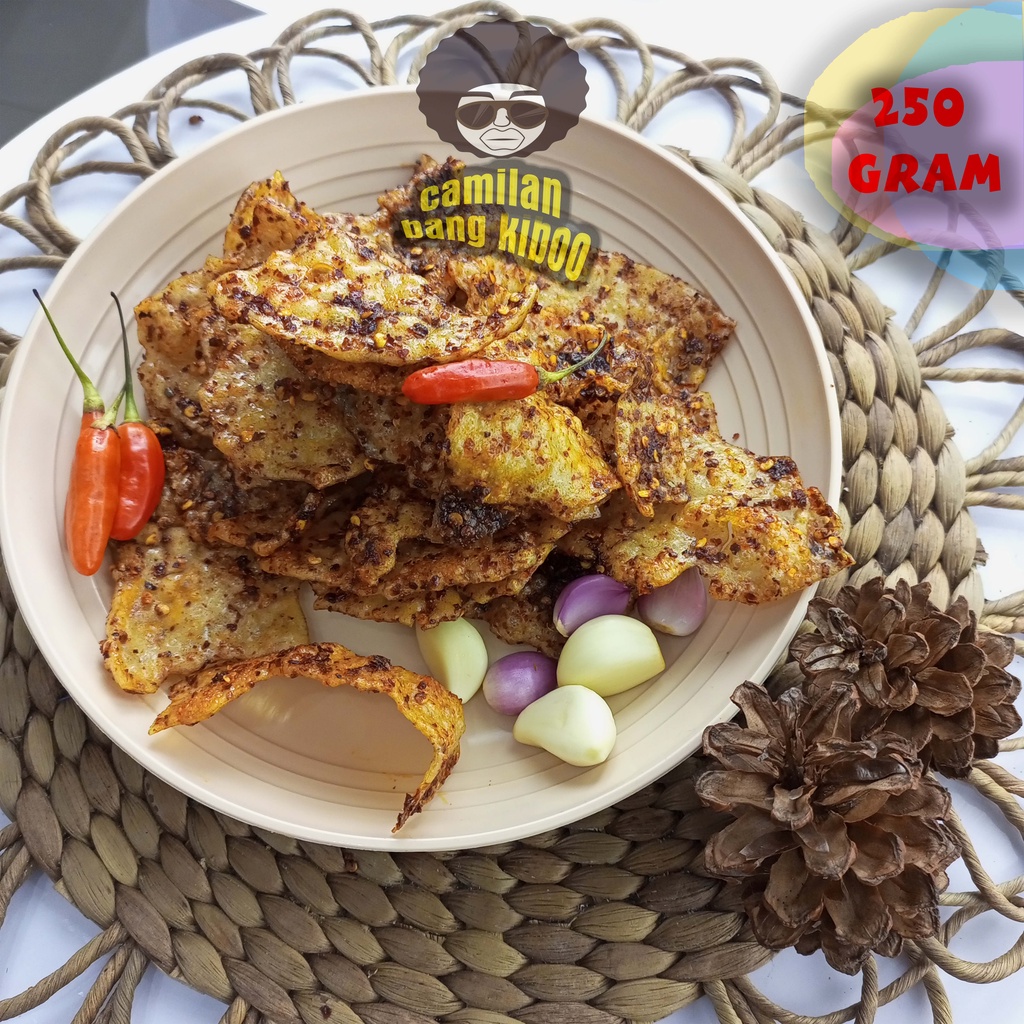 

CAMILAN PEDAS - KERIPIK ELOD KACA PEDAS kripca DAUN JERUK 250 GRAM