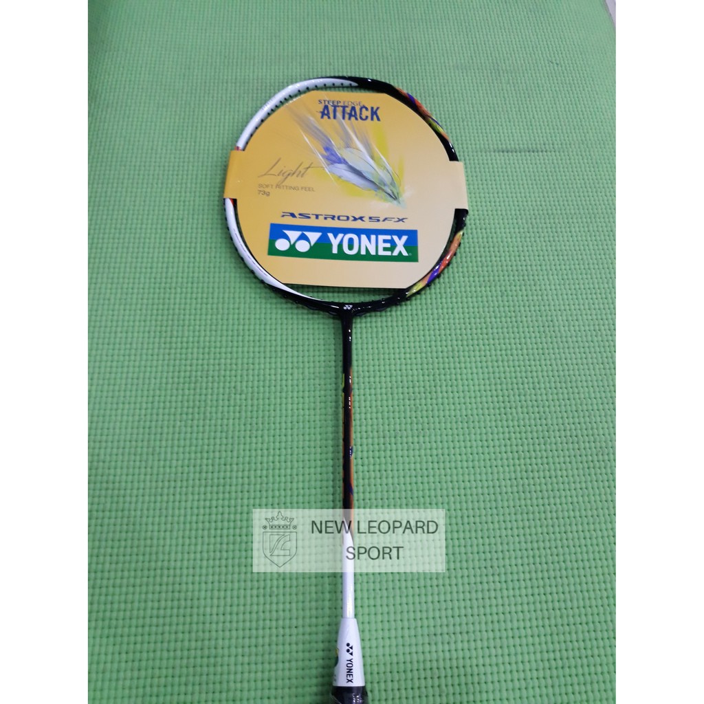 Yonex Astrox 5FX