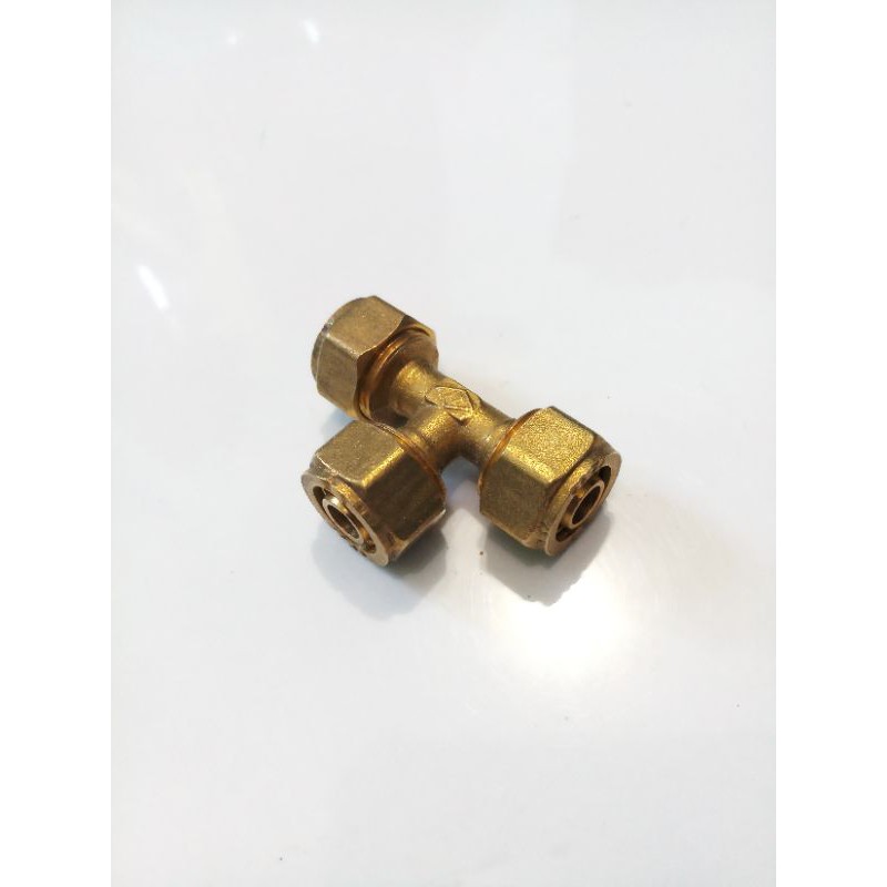 TEE SAMBUNG 1/2&quot; KUNINGAN UNTUK MENYAMBUNG AIR PANAS (MALE TEE)