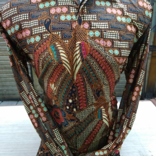 Kemeja batik lengan panjang Surya TA217