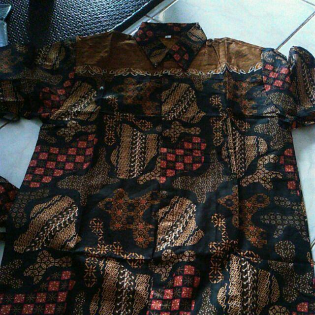 Batik Dianputri | Couple Batik Wanita Blazer Monochrome Motif Garis Seragam Batik