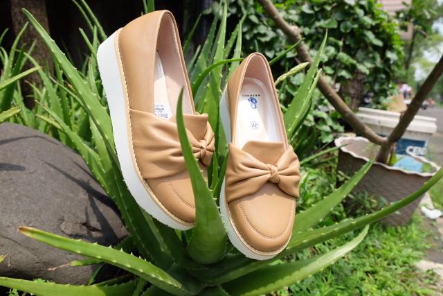 [SIAP KIRIM] BRShoes75 Mocca Sepatu Wedges Casual Wanita