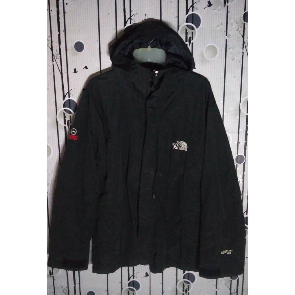 Jaket hotsell tnf goretex