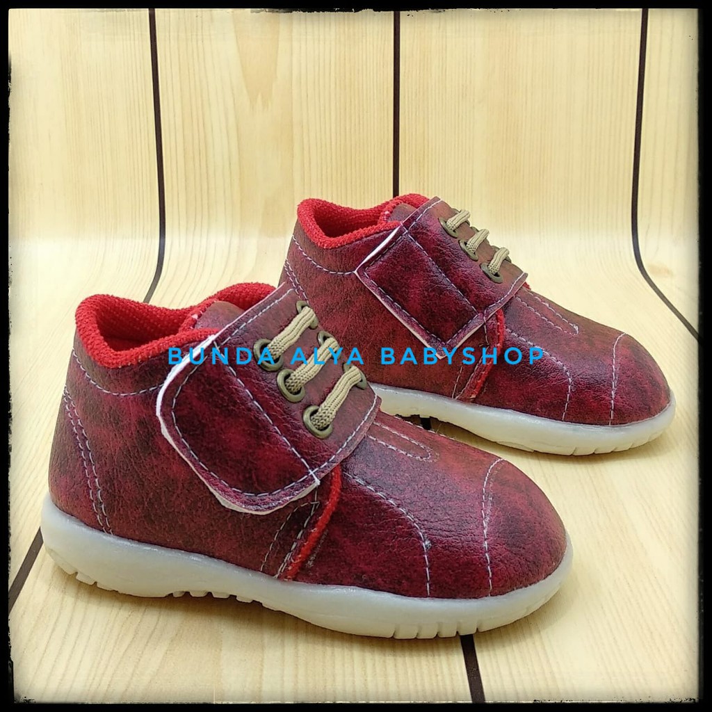 Sepatu Anak Laki Usia 1 2 3 4 Tahun Casual Size 22 - 30 MERAH - Sepatu Anak Cowok Tidak Licin SALE