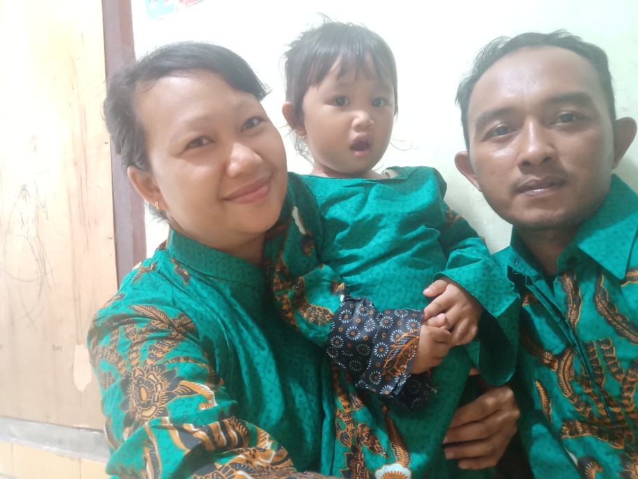 Batik Couple Keluarga Sania Ruffle Ori Ndoro Jowi Dnt Motif Hijau Daun