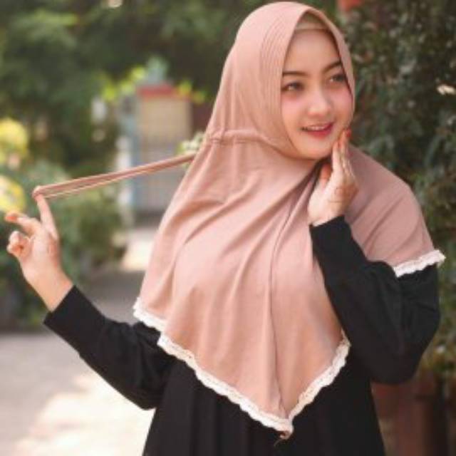 HIJAB SERUT RENDA ALIZA