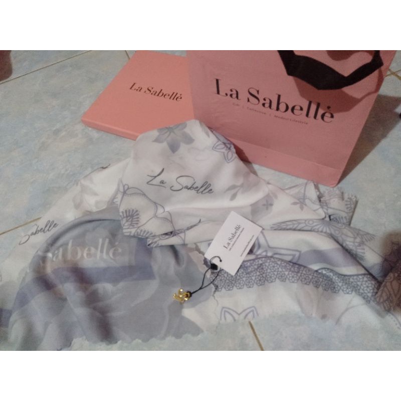 la sabelle hawa series white lilac