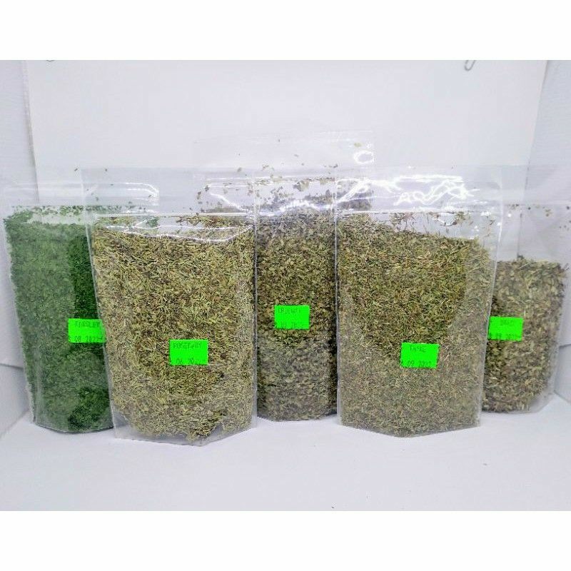 

DRIED WESTERN HERBS KERING BASIL/OREGANO/PARSLEY/PETERSELI/ROSEMARY/THYME/ITALIAN SEASONING/BAY LEAVES DAUN SALAM KERING IMPORT BAY LEAF SALAM KOJA KARI KARE CURRY LEAVES