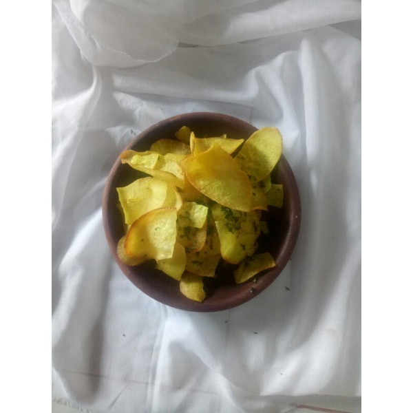 

keripik singkong daun kunyit